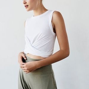 3/$30 Free People Movement cropped white twist top